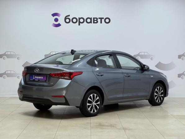 Hyundai Solaris II с пробегом 2017 года, цена 1 350 000 рублей, 145206 км, седан, Автокод Объявления