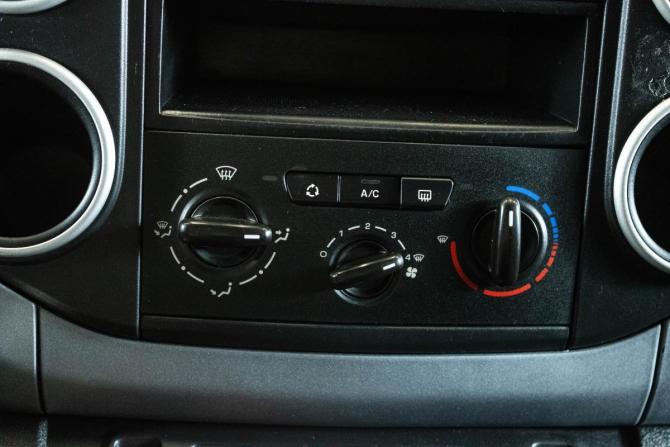 Citroen Berlingo II с пробегом 2011 года, цена 799 000 рублей, 139688 км, минивэн, Автокод Объявления