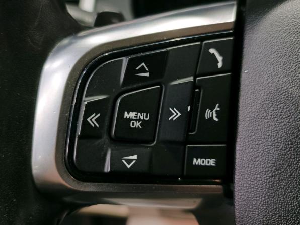 Land Rover Discovery Sport I с пробегом 2016 года, цена 1 979 000 рублей, 219200 км, внедорожник, Автокод Объявления