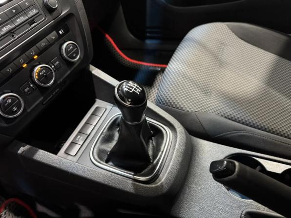 Volkswagen Jetta VI с пробегом 2012 года, цена 745 000 рублей, 246664 км, седан, Автокод Объявления