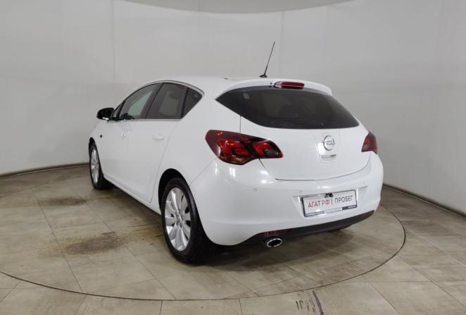 Opel Astra J с пробегом 2011 года, цена 760 000 рублей, 144297 км, хэтчбек, Автокод Объявления