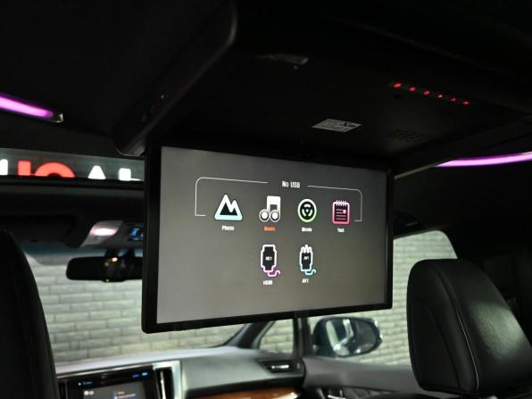Toyota Alphard III с пробегом 2015 года, цена 3 570 000 рублей, 161799 км, минивэн, Автокод Объявления