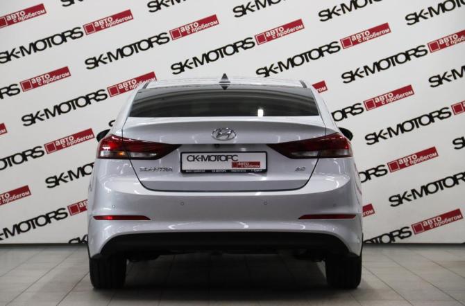 Hyundai Elantra VI (AD) с пробегом 2017 года, цена 1 675 170 рублей, 76324 км, седан, Автокод Объявления