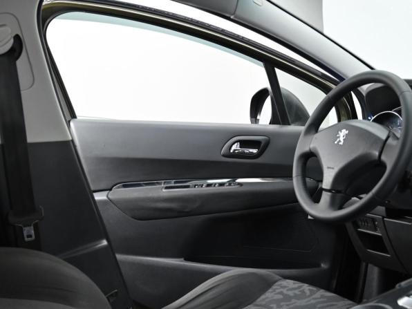 Peugeot 3008 I с пробегом 2011 года, цена 799 000 рублей, 138000 км, внедорожник, Автокод Объявления