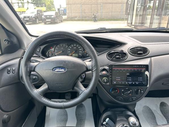 Ford Focus I Рестайлинг с пробегом 2003 года, цена 339 000 рублей, 133300 км, седан, Автокод Объявления
