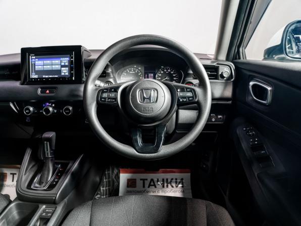 Honda Vezel II с пробегом 2021 года, цена 2 570 000 рублей, 35000 км, внедорожник, Автокод Объявления