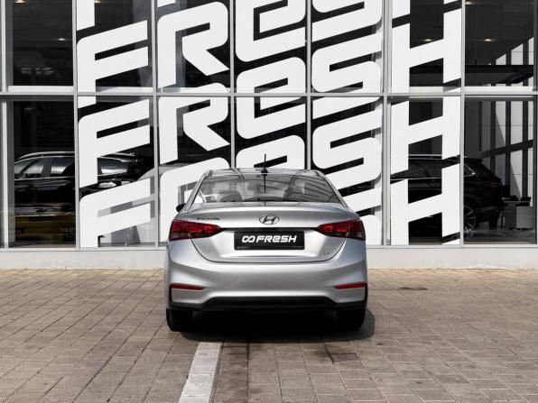 Hyundai Solaris II с пробегом 2019 года, цена 1 414 000 рублей, 113432 км, седан, Автокод Объявления