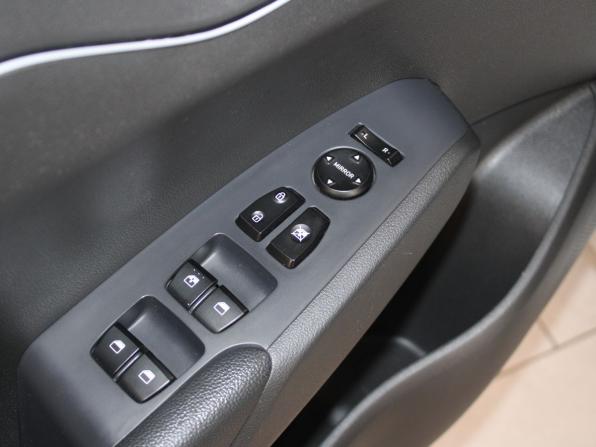 Hyundai Solaris II с пробегом 2020 года, цена 1 429 900 рублей, 122441 км, седан, Автокод Объявления
