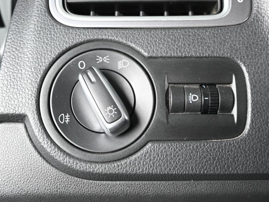 Volkswagen Polo V Рестайлинг Ростов-на-Дону  - изображение 15