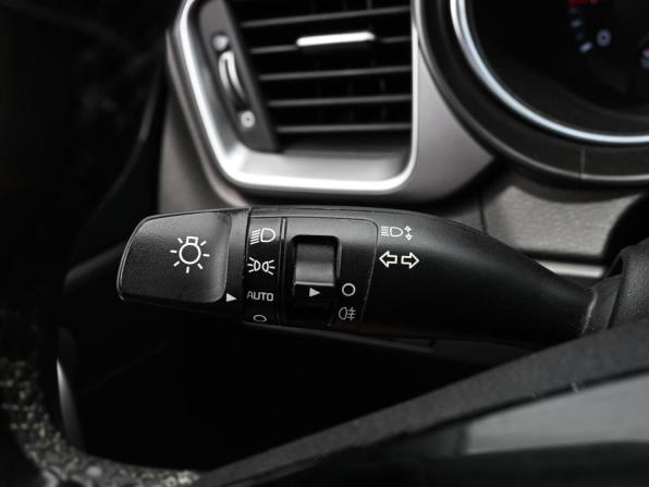 Kia Ceed III с пробегом 2020 года, цена 1 775 000 рублей, 59014 км, хэтчбек, Автокод Объявления