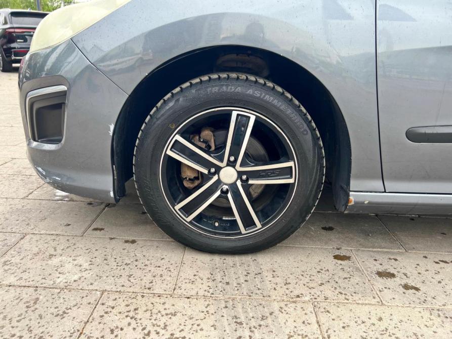 Peugeot 308 I Рестайлинг Стерлитамак  - изображение 9