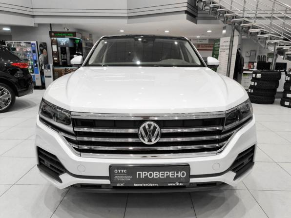 Volkswagen Touareg III с пробегом 2018 года, цена 4 550 000 рублей, 103755 км, внедорожник, Автокод Объявления