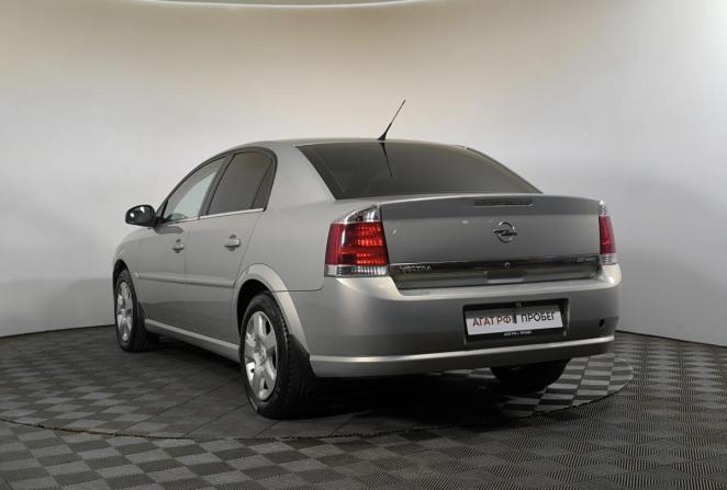 Opel Vectra C Рестайлинг с пробегом 2005 года, цена 419 000 рублей, 199441 км, седан, Автокод Объявления
