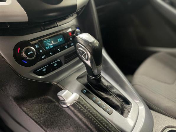 Ford Focus III с пробегом 2013 года, цена 720 000 рублей, 143843 км, универсал, Автокод Объявления