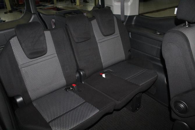 Honda Stepwgn V с пробегом 2016 года, цена 1 679 000 рублей, 171123 км, минивэн, Автокод Объявления
