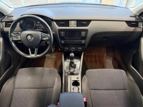 Skoda Octavia III (A7) с пробегом 2015 года, цена 1 499 000 рублей, 129730 км, лифтбек, Автокод Объявления