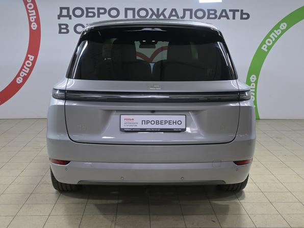 Li Auto (Lixiang) L9 I Рестайлинг с пробегом 2024 года, цена 7 890 000 рублей, 24210 км, внедорожник, Автокод Объявления