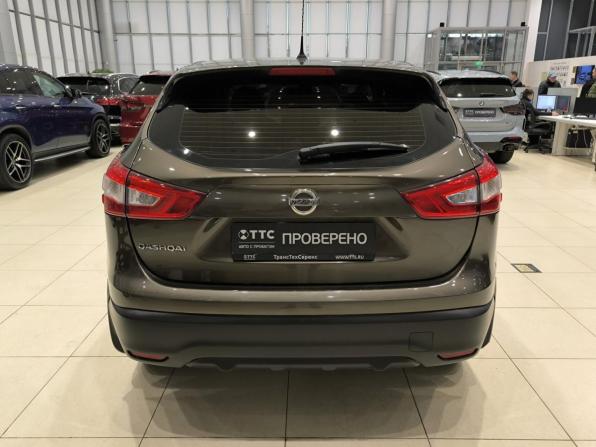 Nissan Qashqai II с пробегом 2015 года, цена 1 499 000 рублей, 104727 км, внедорожник, Автокод Объявления