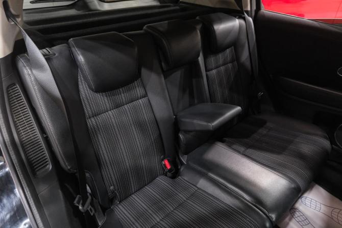 Honda Vezel I с пробегом 2014 года, цена 1 449 000 рублей, 152000 км, внедорожник, Автокод Объявления