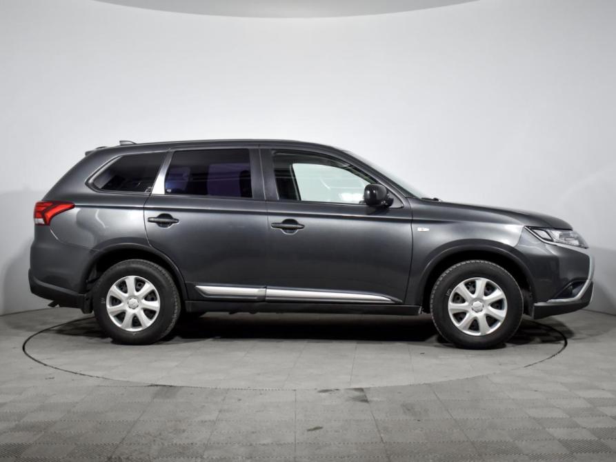 Mitsubishi Outlander III Рестайлинг 3 Санкт-Петербург  - изображение 4
