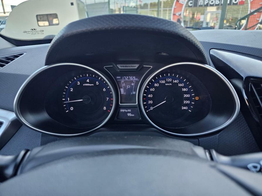 Hyundai Veloster I Тюмень  - изображение 15