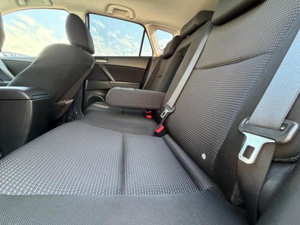Mazda 3 II (BL) Рестайлинг с пробегом 2012 года, цена 889 000 рублей, 223223 км, хэтчбек, Автокод Объявления