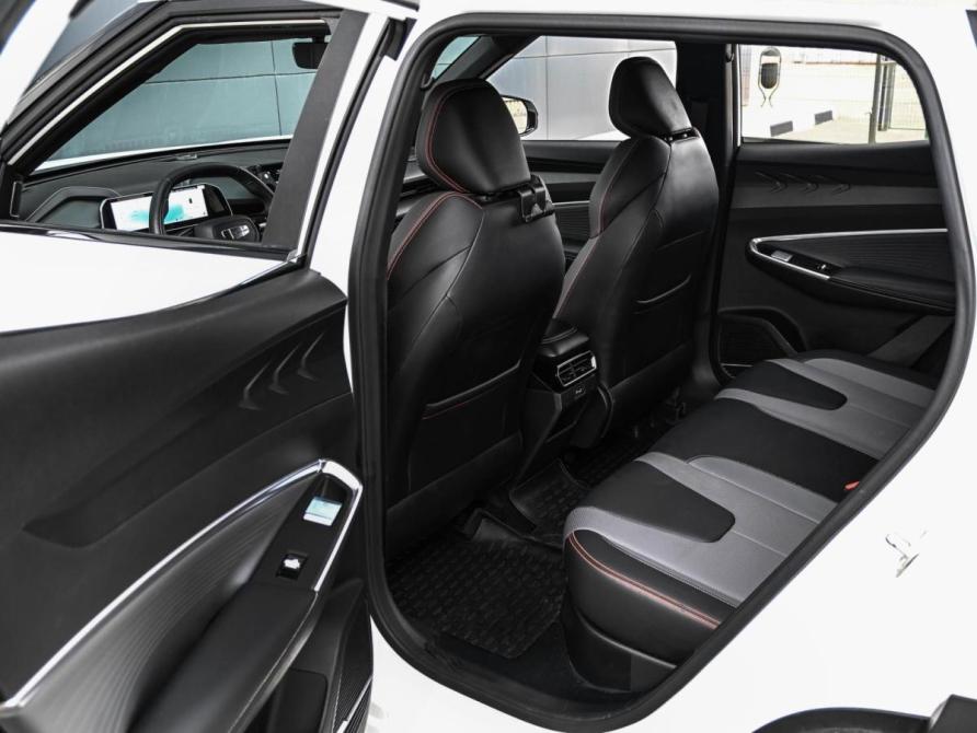Geely Atlas II Новороссийск  - изображение 15
