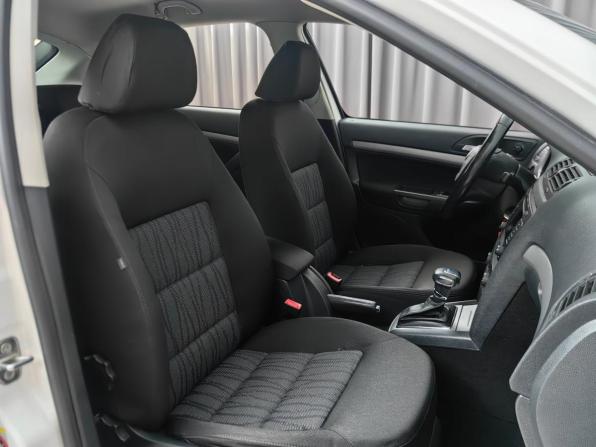 Skoda Octavia II (A5) Рестайлинг с пробегом 2011 года, цена 928 000 рублей, 120000 км, лифтбек, Автокод Объявления