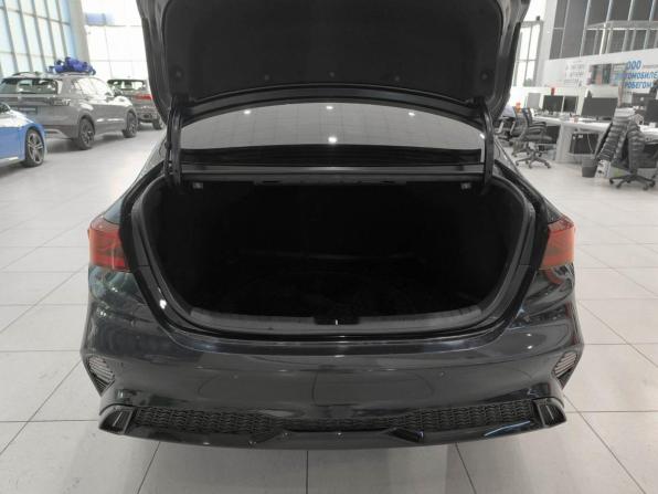 Kia Cerato IV Рестайлинг с пробегом 2022 года, цена 1 750 000 рублей, 137463 км, седан, Автокод Объявления