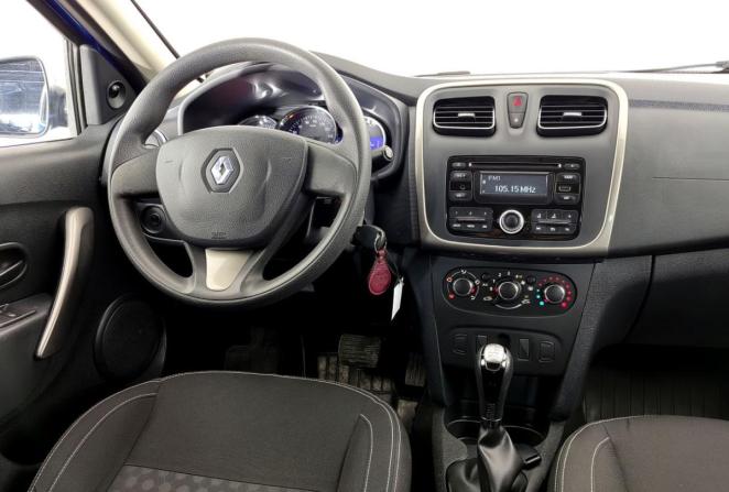 Renault Logan II с пробегом 2016 года, цена 850 000 рублей, 139142 км, седан, Автокод Объявления