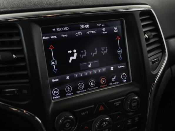 Jeep Grand Cherokee IV (WK2) Рестайлинг с пробегом 2018 года, цена 2 999 000 рублей, 169842 км, внедорожник, Автокод Объявления