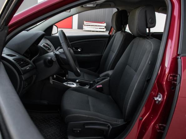 Renault Fluence I с пробегом 2011 года, цена 715 000 рублей, 271617 км, седан, Автокод Объявления