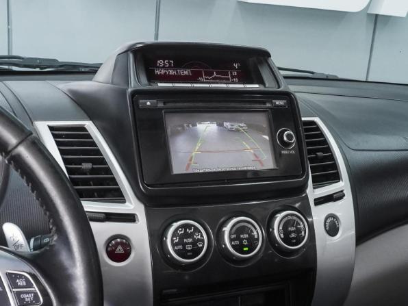 Mitsubishi Pajero Sport II Рестайлинг с пробегом 2014 года, цена 1 960 000 рублей, 236332 км, внедорожник, Автокод Объявления