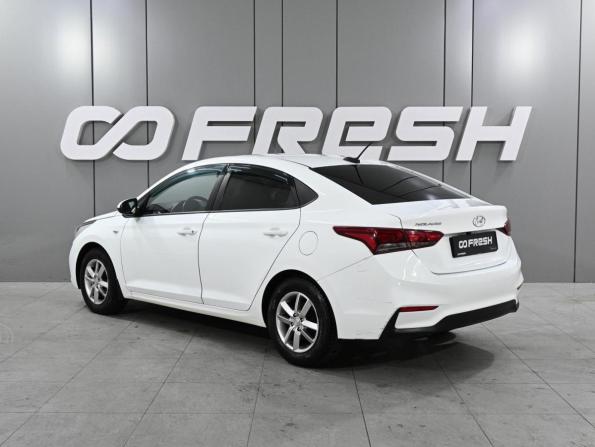 Hyundai Solaris II с пробегом 2019 года, цена 1 179 000 рублей, 199142 км, седан, Автокод Объявления