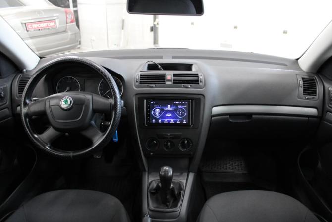 Skoda Octavia II (A5) Рестайлинг с пробегом 2012 года, цена 643 000 рублей, 233795 км, лифтбек, Автокод Объявления
