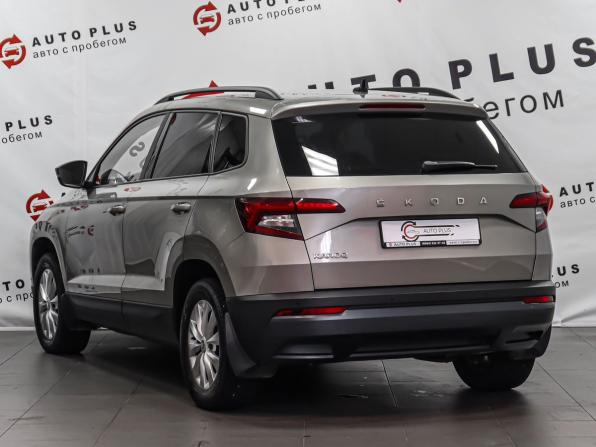 Skoda Karoq I с пробегом 2020 года, цена 1 799 000 рублей, 161214 км, внедорожник, Автокод Объявления