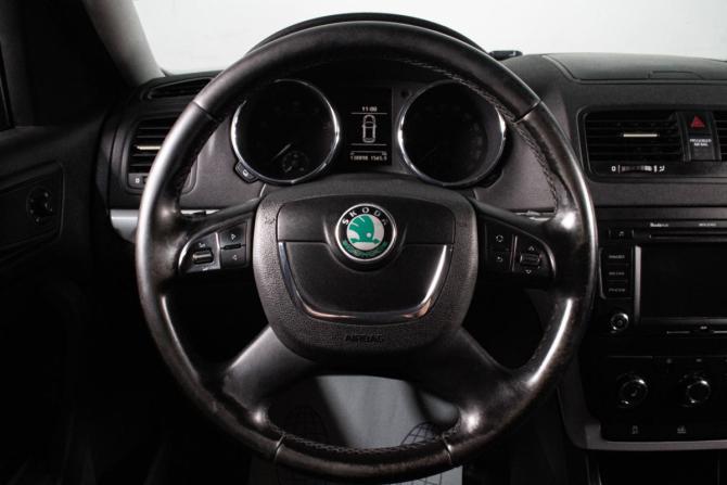 Skoda Yeti I с пробегом 2012 года, цена 1 299 000 рублей, 139000 км, внедорожник, Автокод Объявления