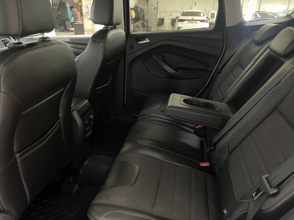 Ford Kuga II с пробегом 2013 года, цена 1 270 000 рублей, 142408 км, внедорожник, Автокод Объявления
