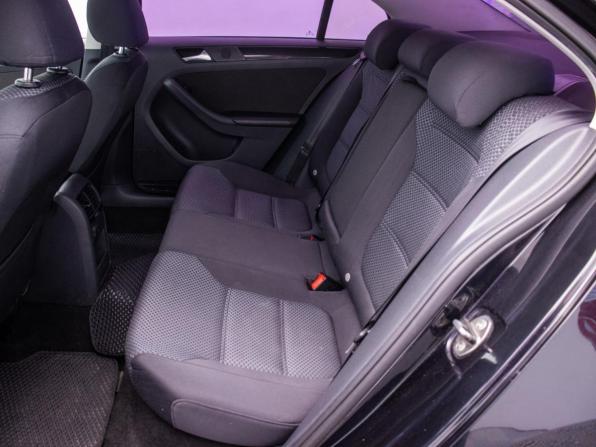 Volkswagen Jetta VI с пробегом 2014 года, цена 940 000 рублей, 178381 км, седан, Автокод Объявления