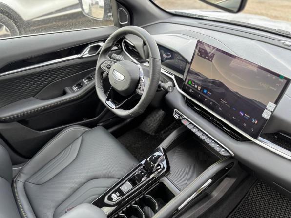 Geely Coolray I Рестайлинг с пробегом 2025 года, цена 2 550 000 рублей, 38 км, внедорожник, Автокод Объявления