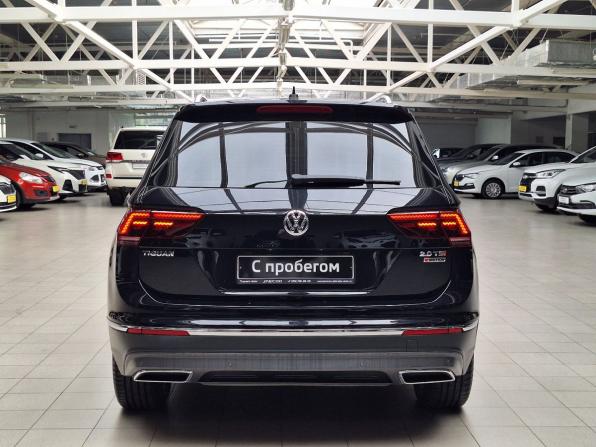 Volkswagen Tiguan II с пробегом 2017 года, цена 2 599 000 рублей, 125442 км, внедорожник, Автокод Объявления