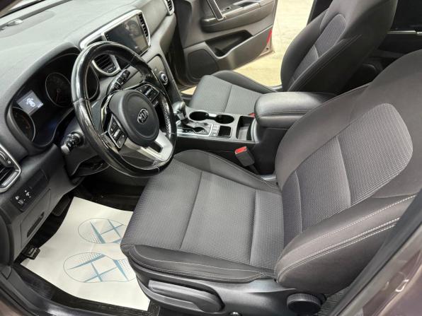 Kia Sportage IV Рестайлинг с пробегом 2018 года, цена 2 030 000 рублей, 68650 км, внедорожник, Автокод Объявления