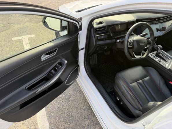 Omoda S5 с пробегом 2023 года, цена 1 250 000 рублей, 38882 км, седан, Автокод Объявления