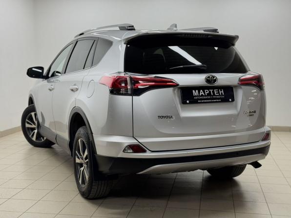 Toyota RAV4 IV (XA40) Рестайлинг с пробегом 2017 года, цена 2 019 000 рублей, 259236 км, внедорожник, Автокод Объявления