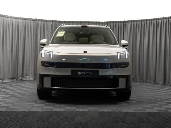 Lynk &amp; Co 900 с пробегом 2026 года, цена 7 850 000 рублей, 35 км, внедорожник, Автокод Объявления