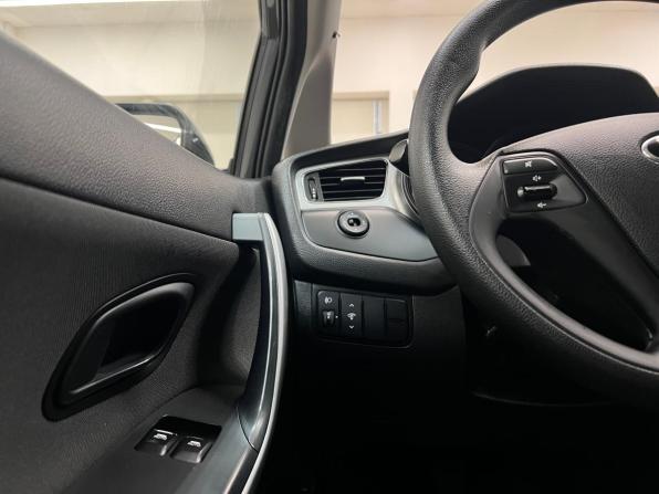 Kia Ceed II с пробегом 2013 года, цена 860 000 рублей, 143314 км, хэтчбек, Автокод Объявления