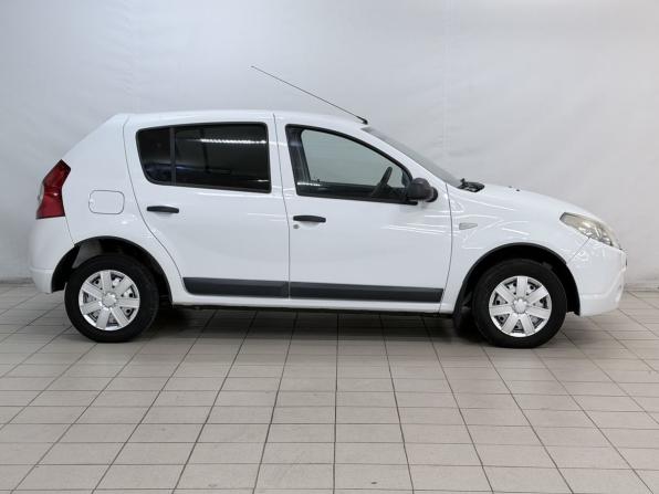 Renault Sandero I с пробегом 2012 года, цена 490 000 рублей, 203098 км, хэтчбек, Автокод Объявления