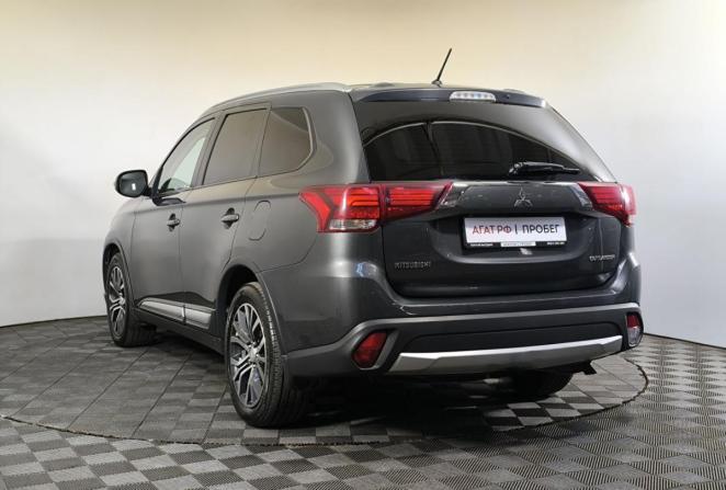 Mitsubishi Outlander III Рестайлинг 2 с пробегом 2016 года, цена 1 940 000 рублей, 110754 км, внедорожник, Автокод Объявления