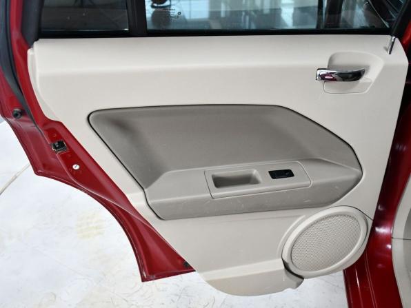 Dodge Caliber I с пробегом 2006 года, цена 620 000 рублей, 338336 км, хэтчбек, Автокод Объявления