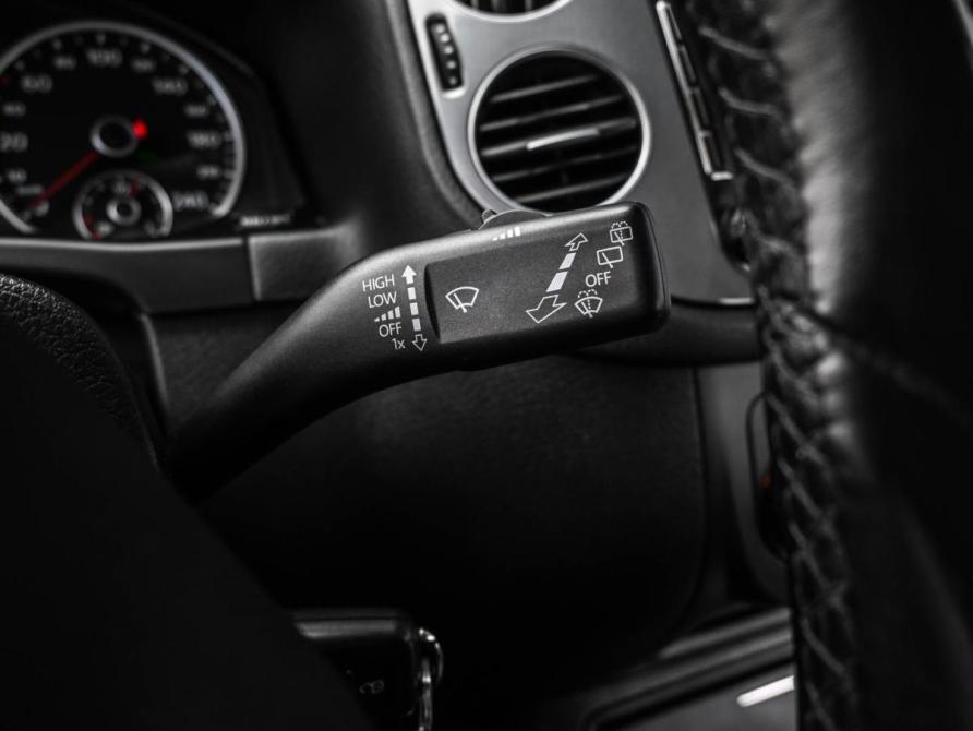 Volkswagen Tiguan I Рестайлинг Новороссийск  - изображение 13